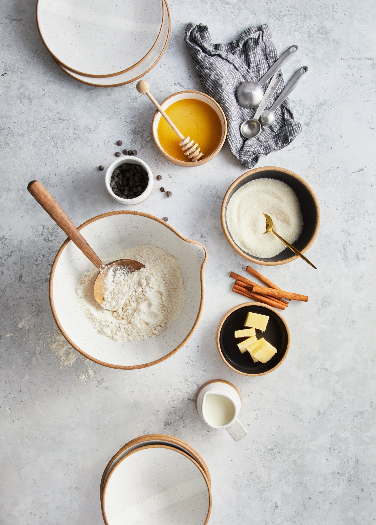 Medium Mixing Bowl SECOND